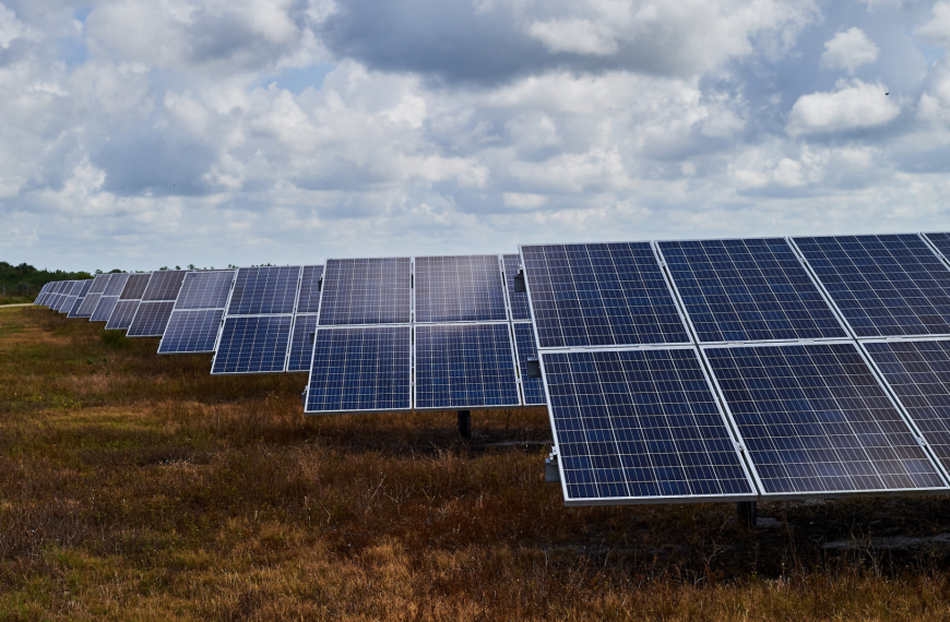 can-tesla-solar-panels-be-installed-on-the-ground